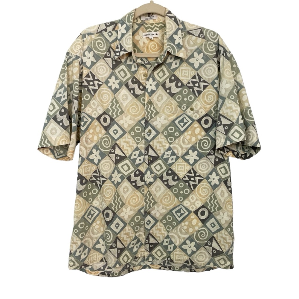 Pierre Cardin Medium 100% Button Down Short Sleeve Hawaiian Aztec Pattern
